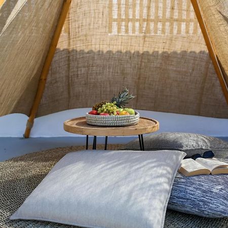 Margarita Hotel Фиростефани Екстериор снимка