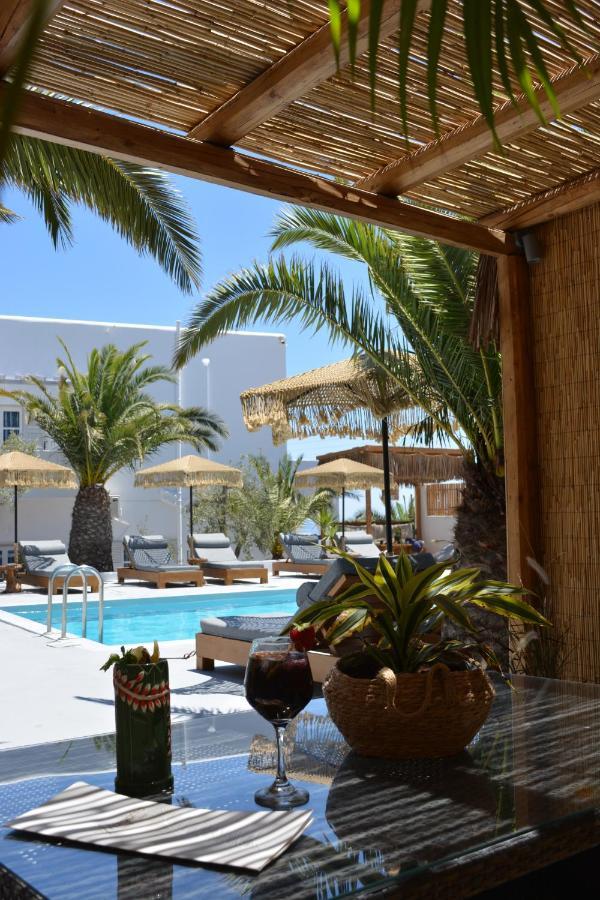Margarita Hotel Фиростефани Екстериор снимка