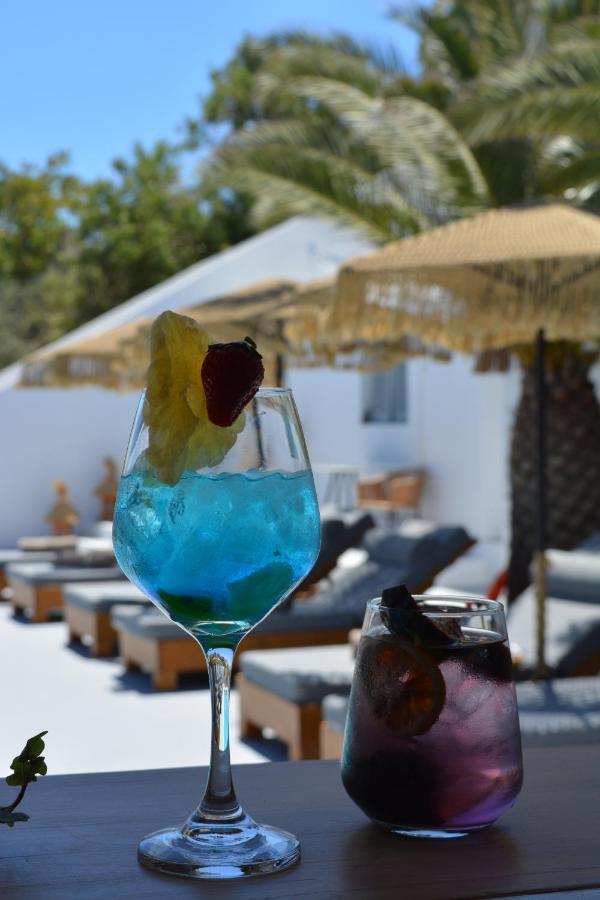 Margarita Hotel Фиростефани Екстериор снимка
