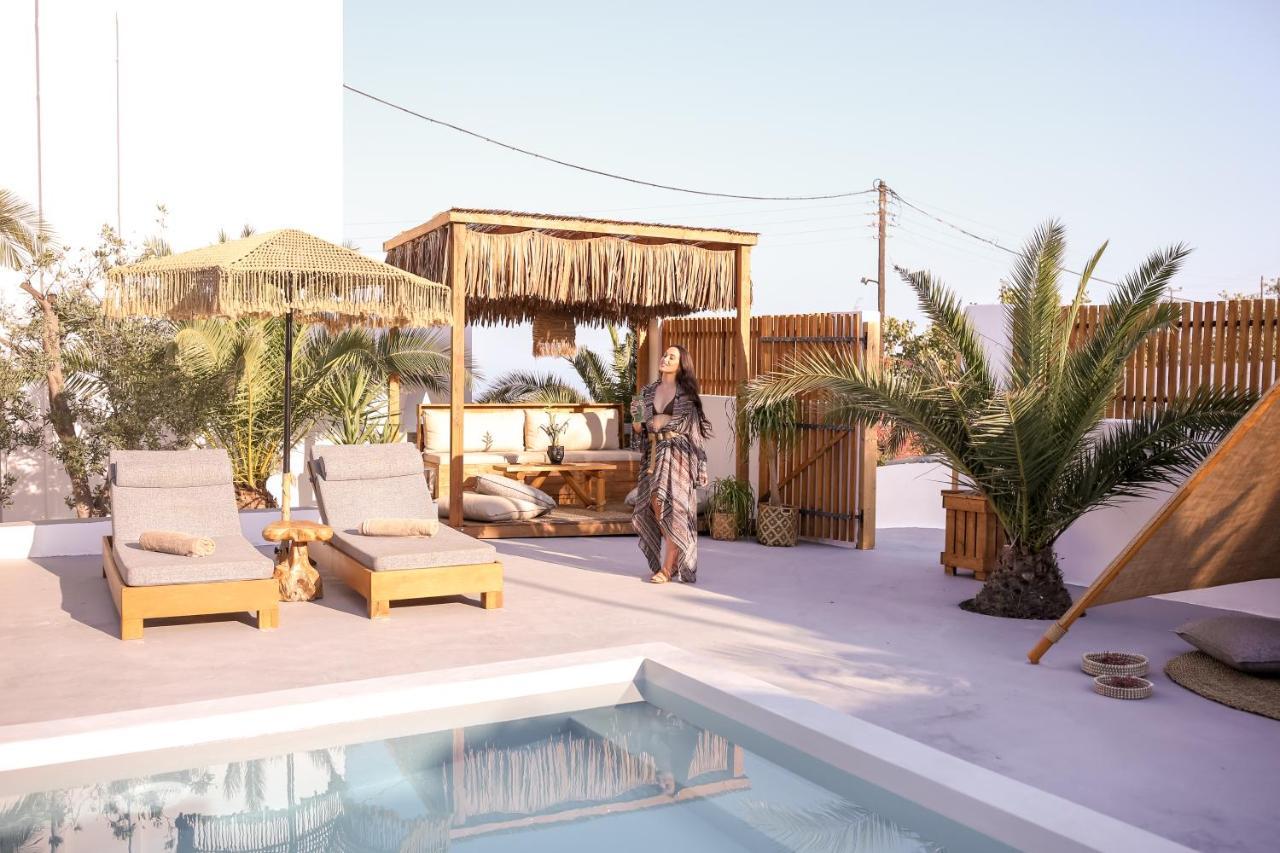 Margarita Hotel Фиростефани Екстериор снимка