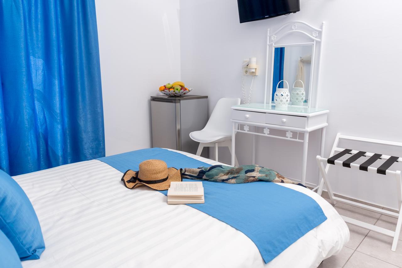 Margarita Hotel Фиростефани Екстериор снимка