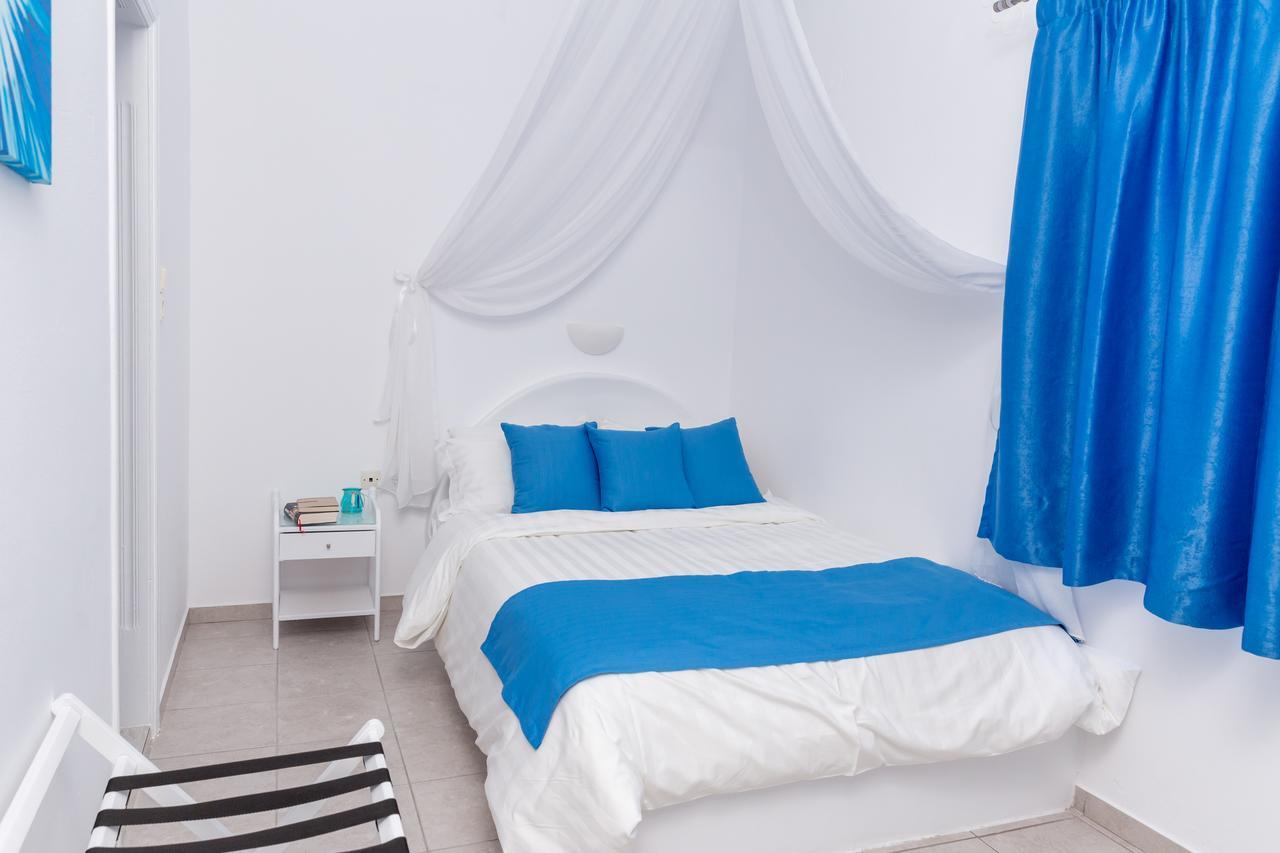 Margarita Hotel Фиростефани Екстериор снимка