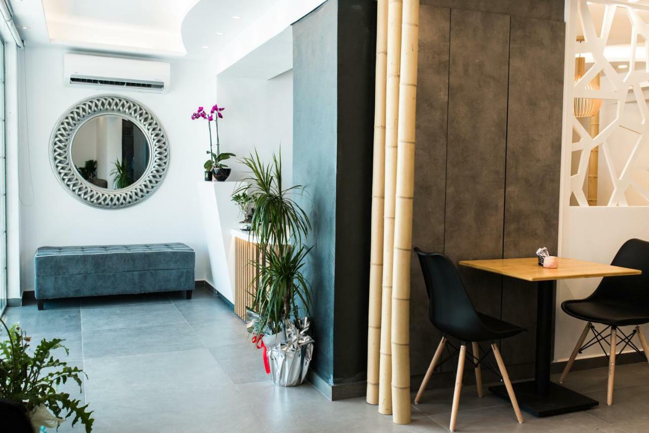 Margarita Hotel Фиростефани Екстериор снимка