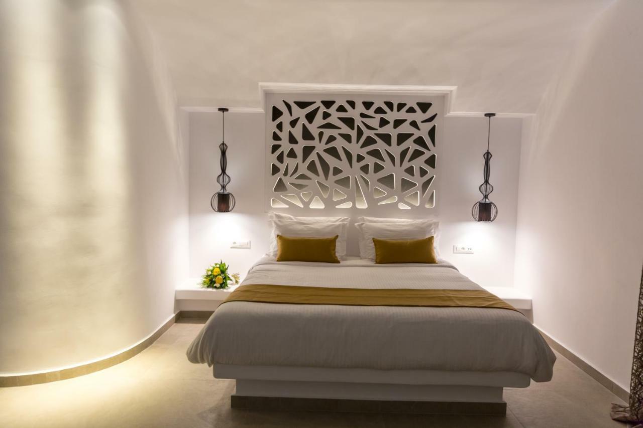 Margarita Hotel Фиростефани Екстериор снимка