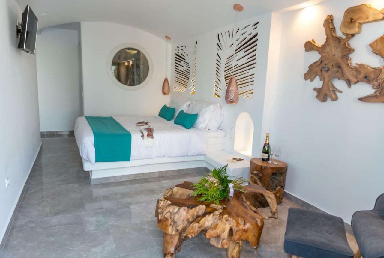 Margarita Hotel Фиростефани Екстериор снимка